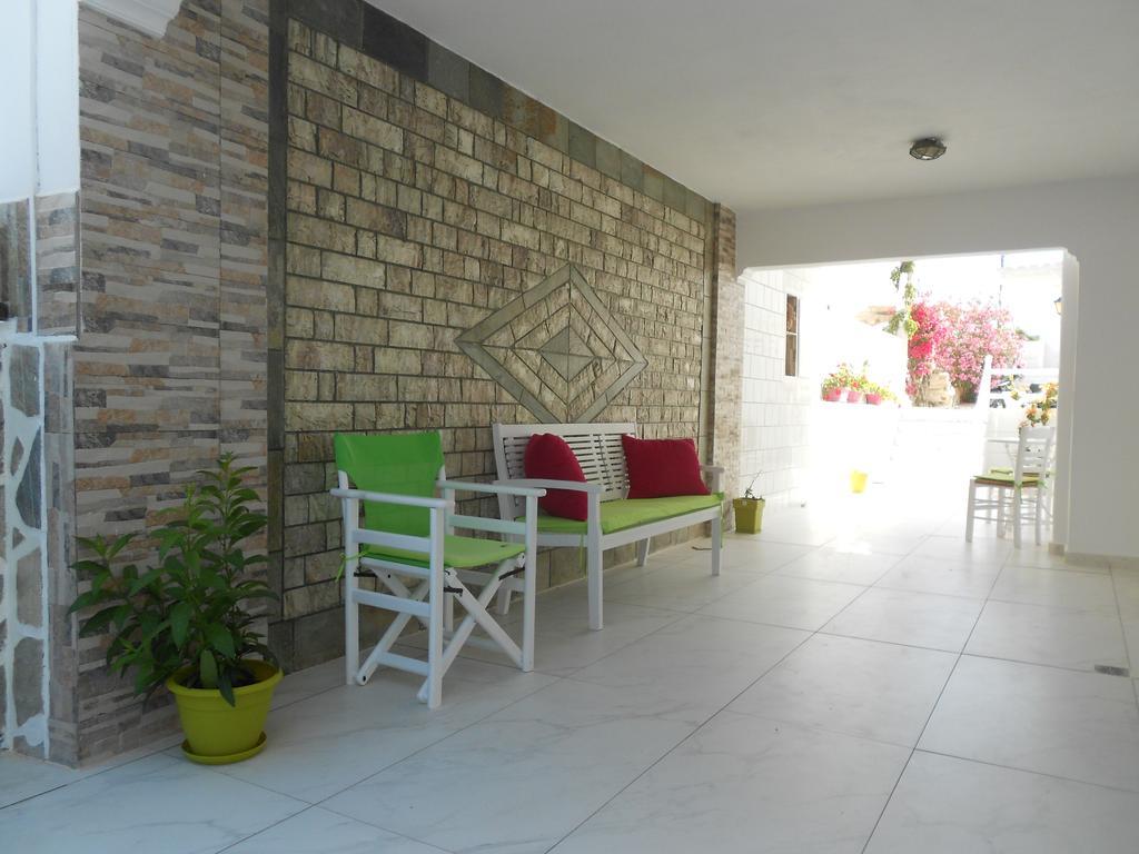 Nicolas Antiparos Town Extérieur photo